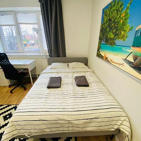 Bezagenta Mozart5 Studio Easy Access To City Wifi Apartman Varsó Kültér fotó