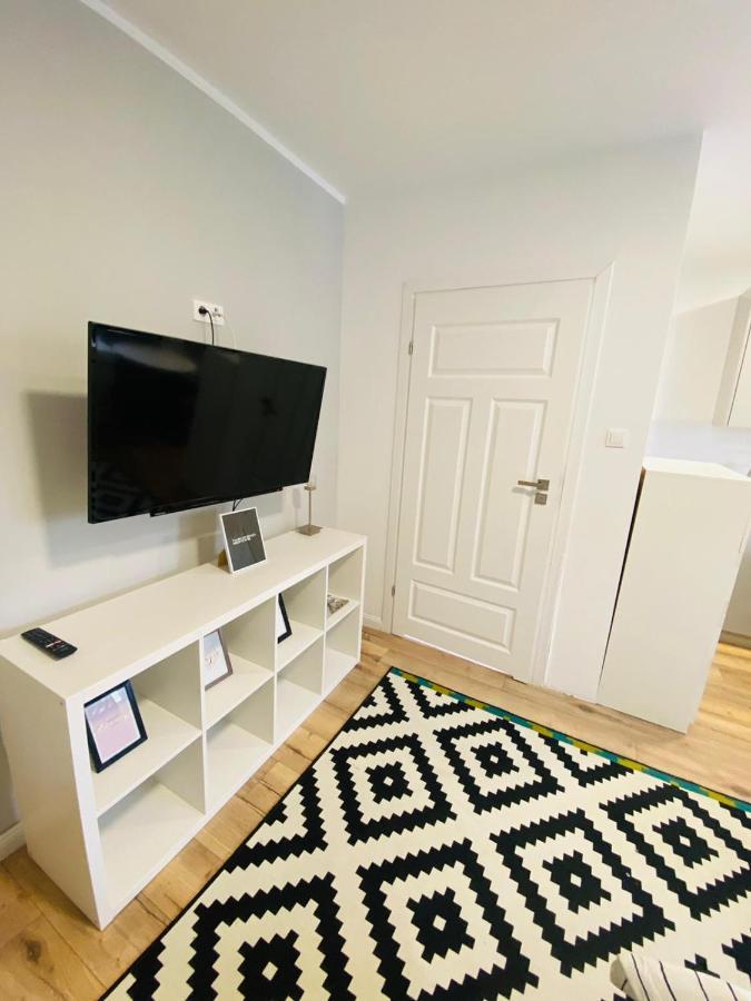 Bezagenta Mozart5 Studio Easy Access To City Wifi Apartman Varsó Kültér fotó